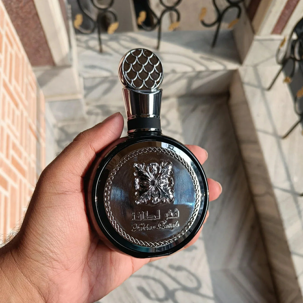 Lattafa Fakhar Black Eau de Parfum
